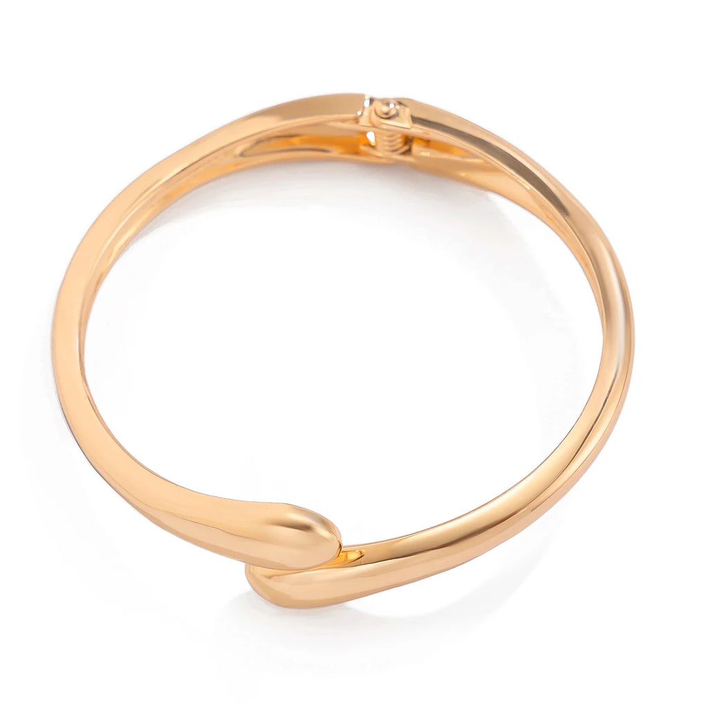 Elegant Gold Bangle